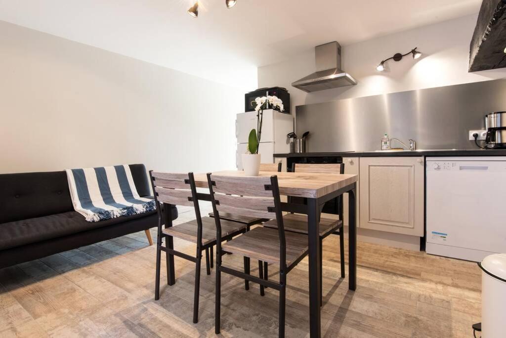 Appartement Beau T3 *** pour 2 à 4 pers avec patio privatif à La Couarde-sur-Mer Extérieur photo